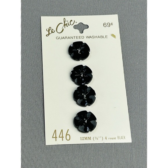 Other - Black Flower Small Plastic Le Chic Buttons NEW On Card Set Of 4